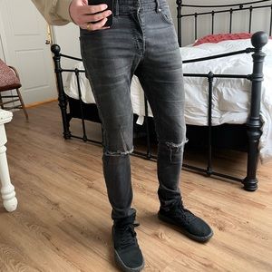H&M Black Skinny Jeans